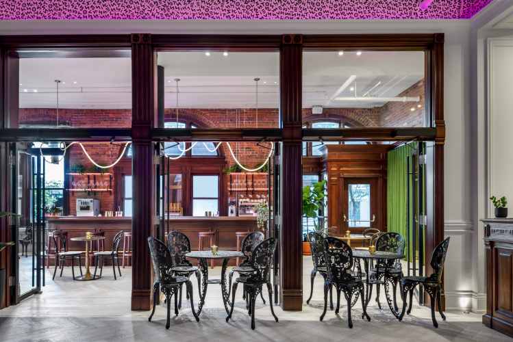 Gladstone Hotel photo 11