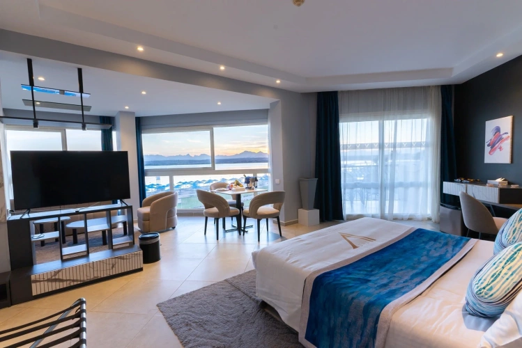 Panoramic Suite with sea view