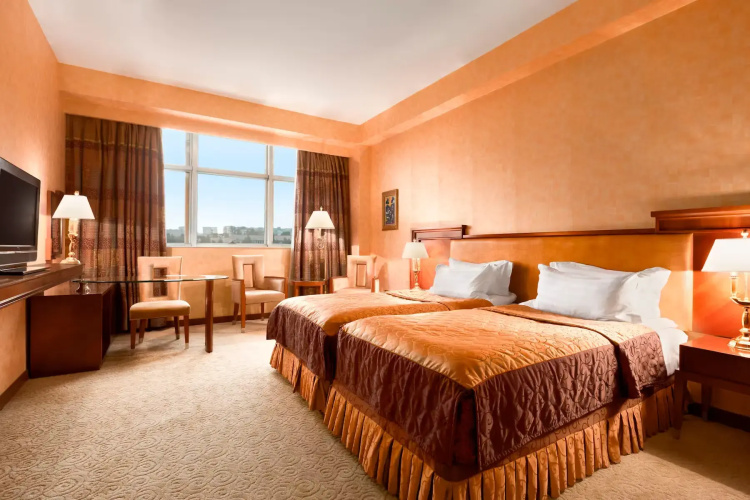Фотография номера гостиницы Ramada Plaza by Wyndham Gence