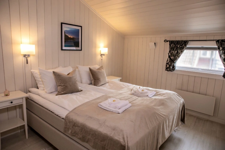The Holberg Double Suite
