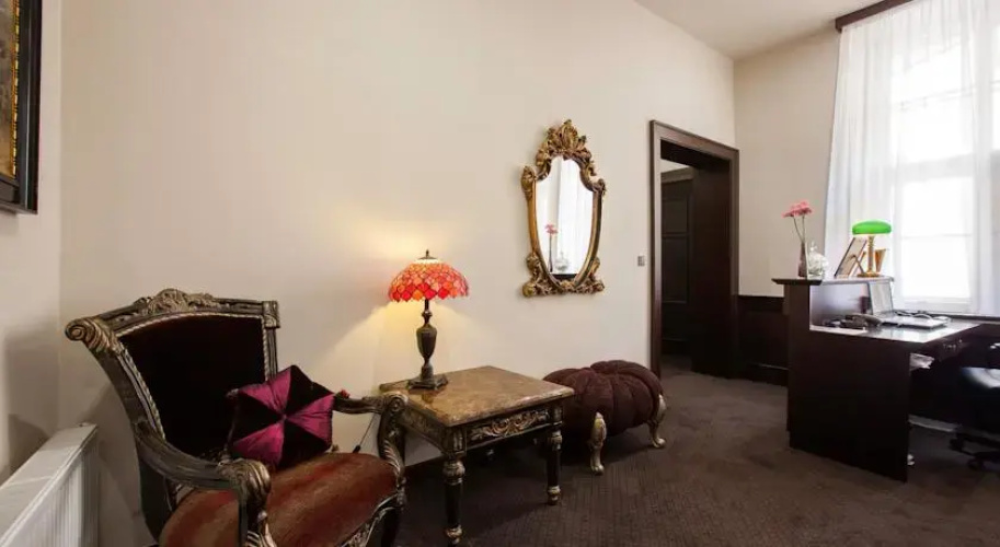 Bambur Residence