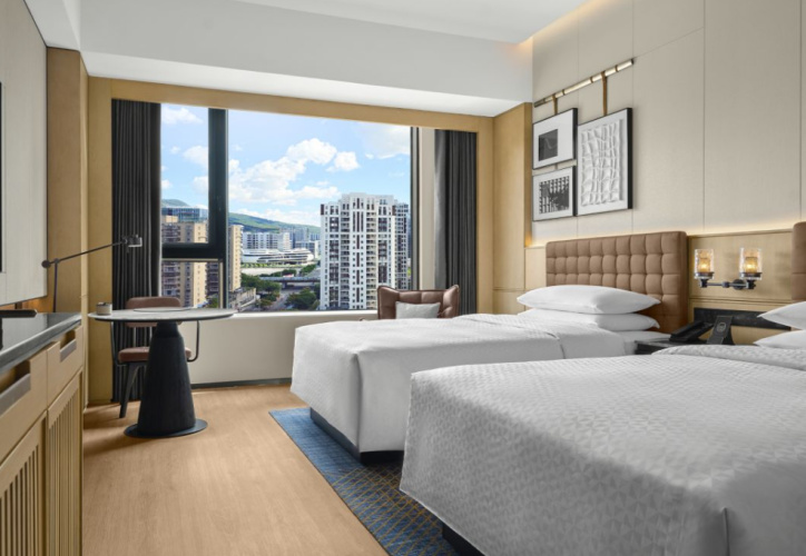 Premier Twin room