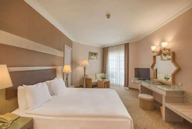 Family Quadruple room with land view