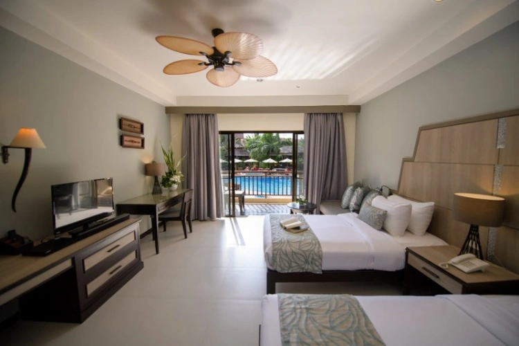 Deluxe Pool Access Double room