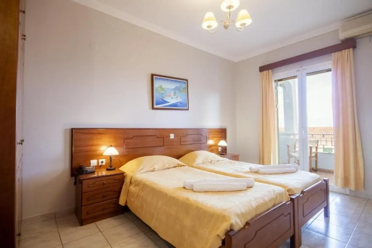Standard Twin Apartment