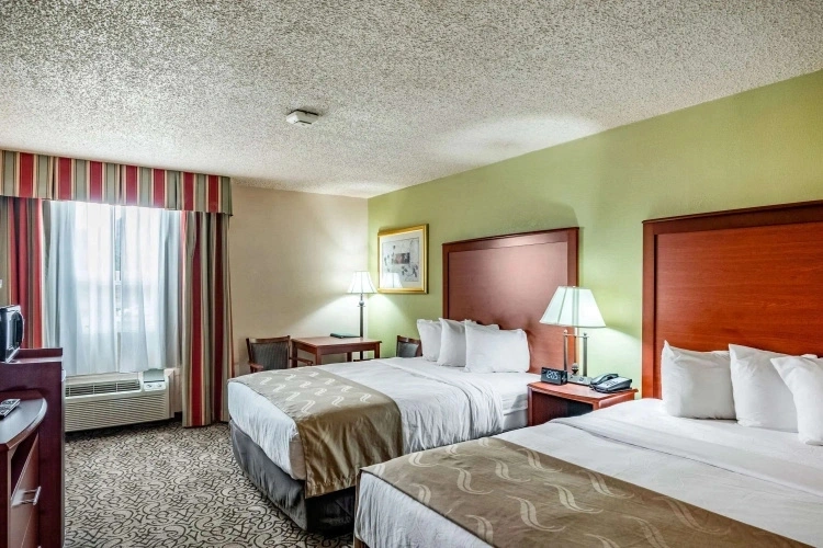 Twin room