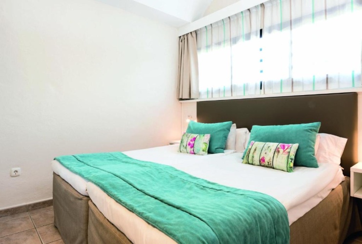 1 Bedroom Twin Apartment