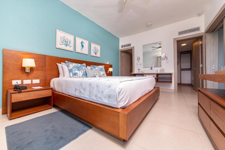 Apartment with sea view