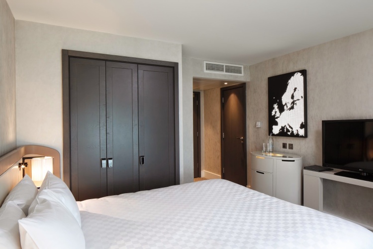 Hilton London Heathrow Airport photo 9