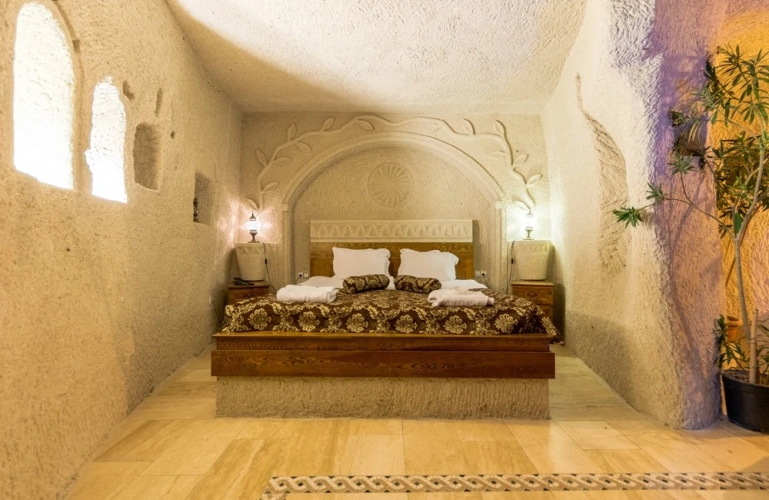 Cave Double Junior Suite
