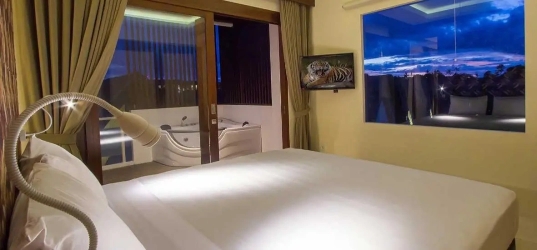 Jacuzzi Double Suite