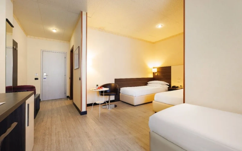Superior Triple room