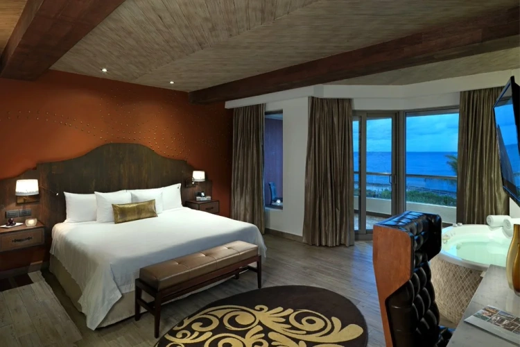 2 Bedrooms Rock Rooftop Lounge Suite oceanfront