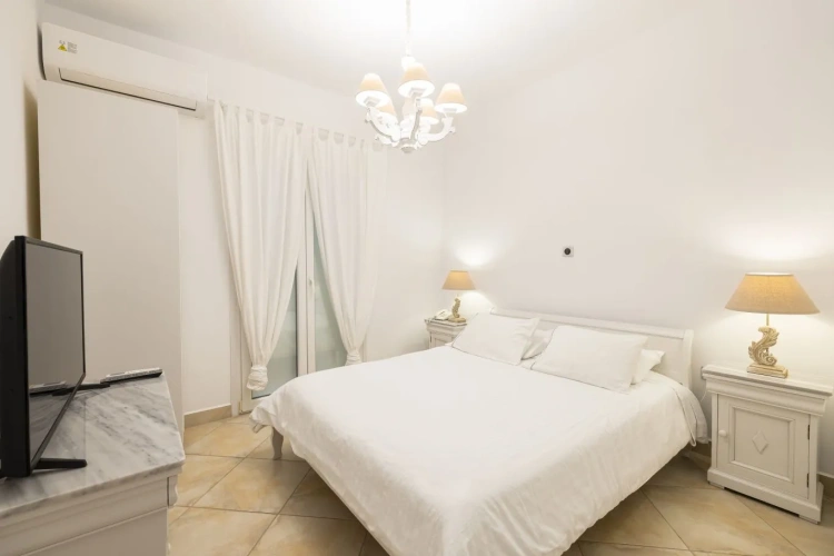 2 Bedrooms Suite