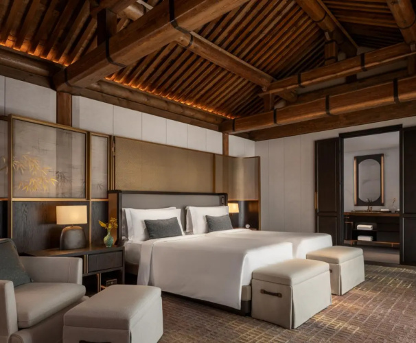 2 Bedrooms Courtyard