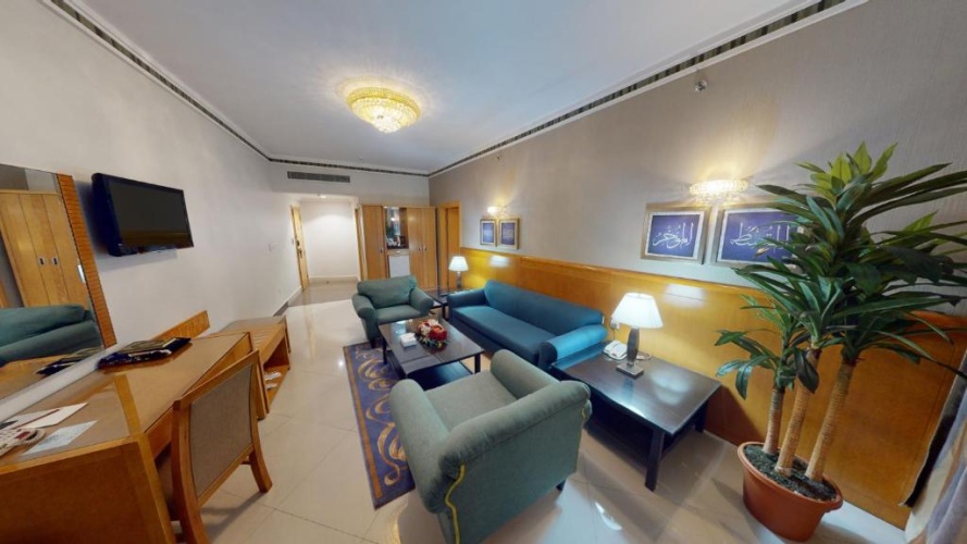 Deluxe Suite