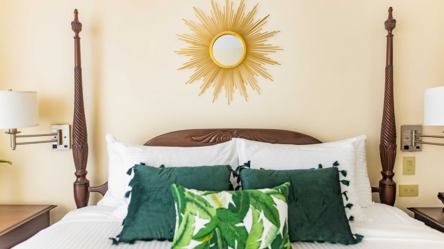 1 Bedroom Suite