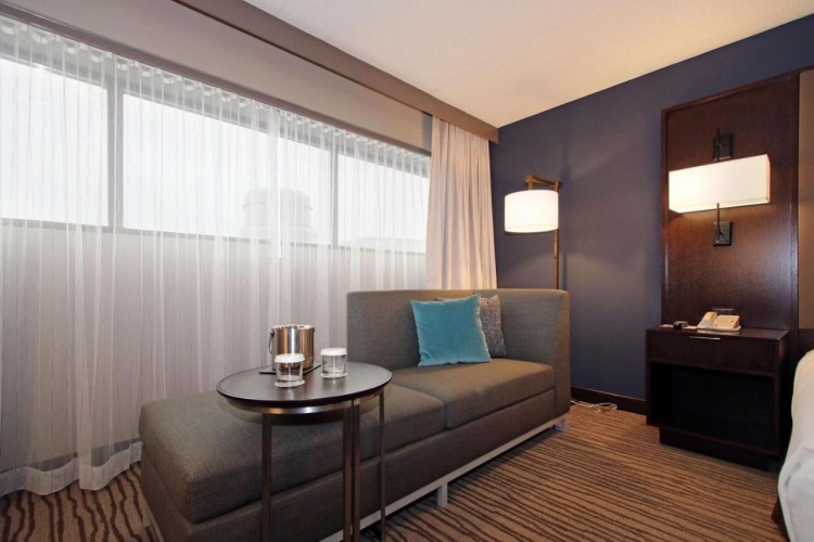 DoubleTree by Hilton Hotel Newark Airport photo 23