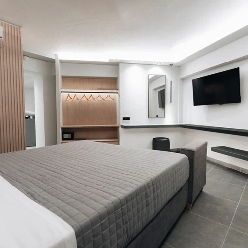 Deluxe Family Suite