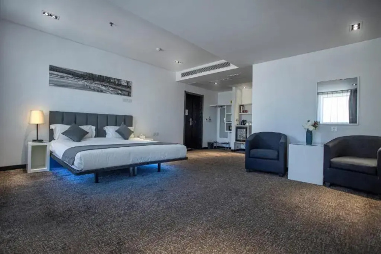 City Tower Hotel