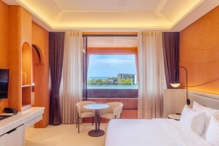 Deluxe Pool Twin Suite with sea view