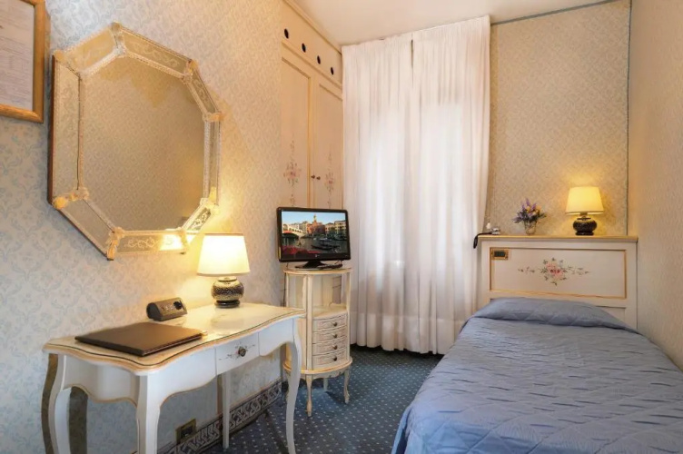 Hotel Rialto photo 9