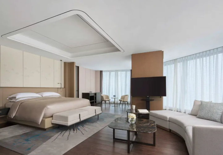 Presidential Double Club Suite