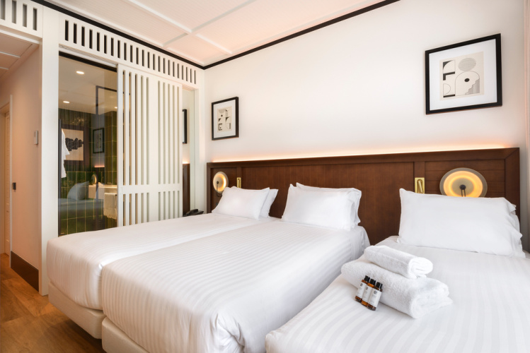 Triple room
