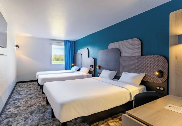 Quadruple room