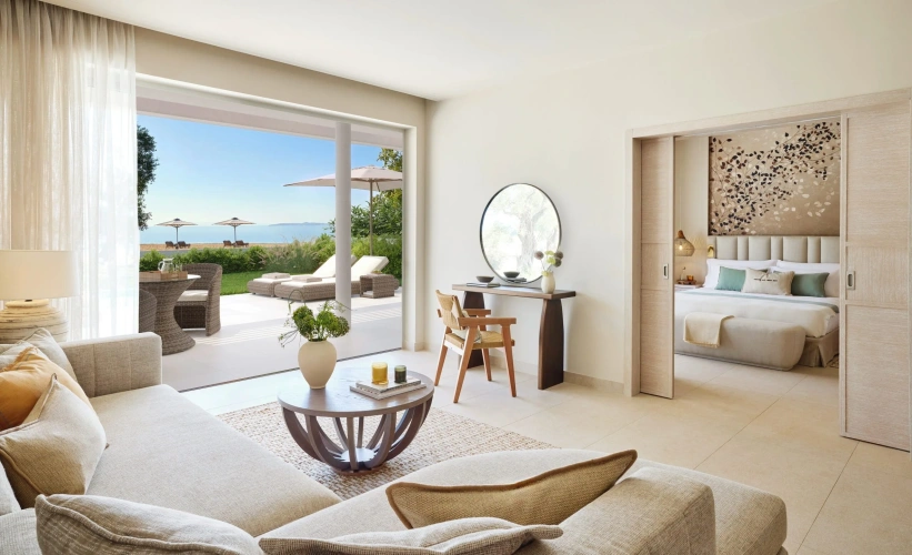 2 Bedrooms Deluxe Private Garden Bungalow Suite Sea View