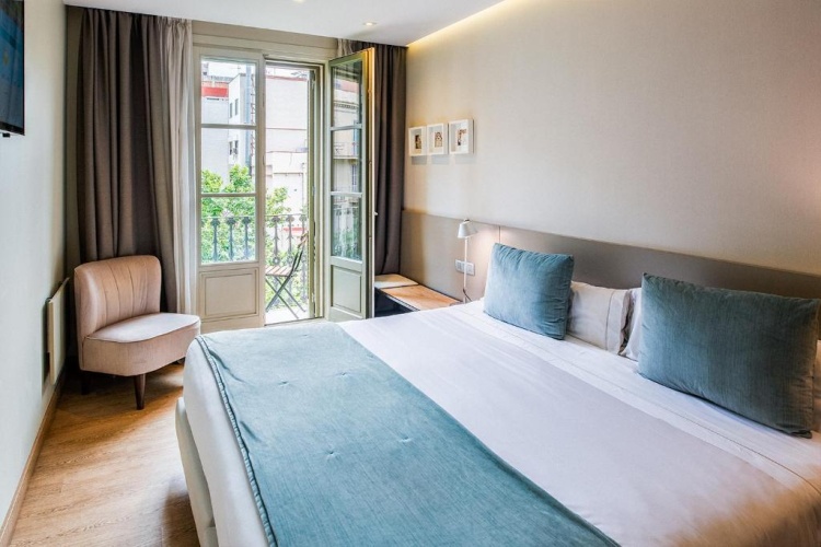 Deluxe Double room with balcony