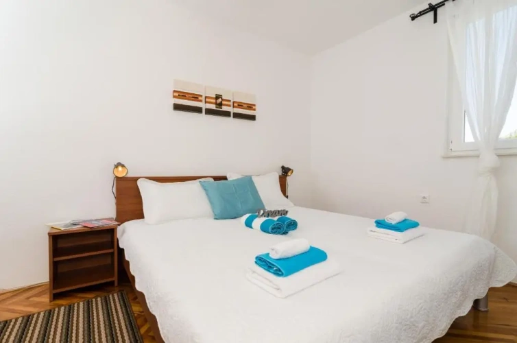 1 Bedroom Double Apartment