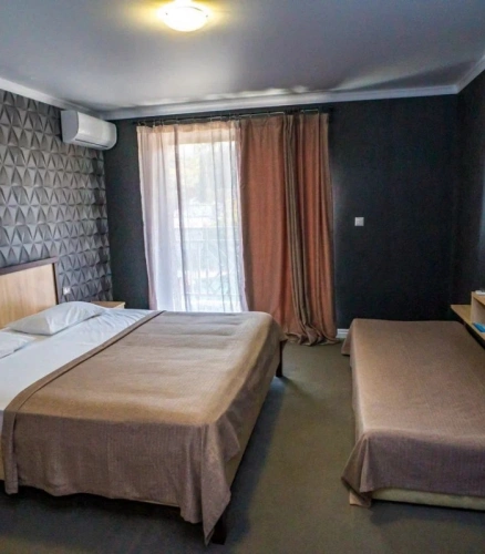 1-room Standard Building 2 Triple room with balcony