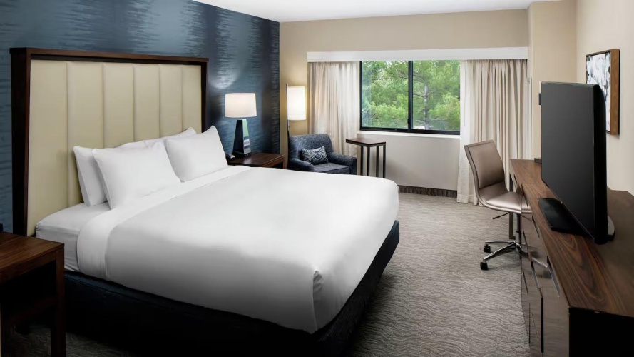 DoubleTree by Hilton Nashua photo 7
