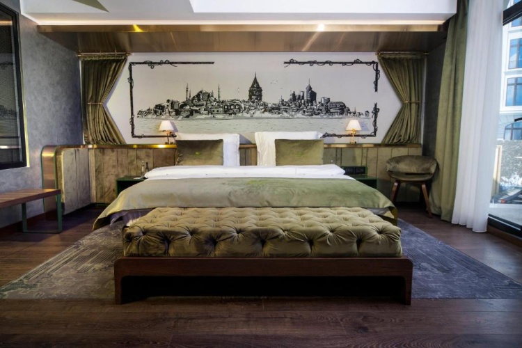 Executive Suite