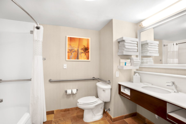 Hampton Inn Hallandale Beach Aventura photo 14
