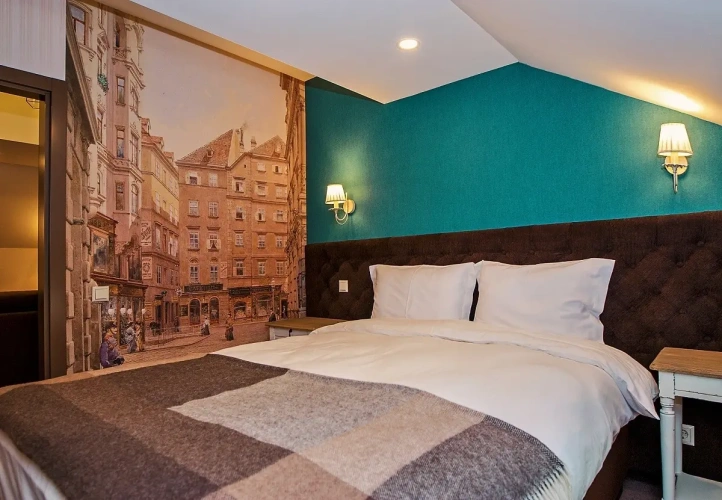 Double Suite