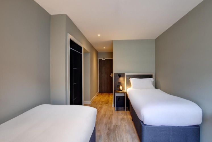 Royal National Hotel photo 10