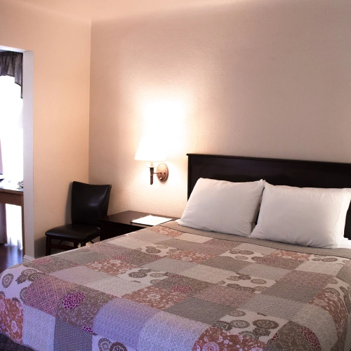 Executive Accessible Double Suite