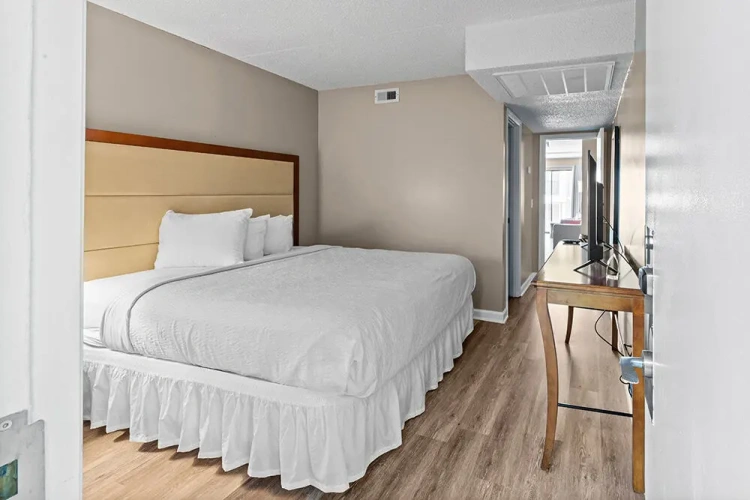 1 Bedroom Double Suite with resort view