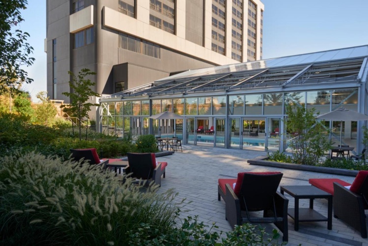 Hilton Toronto Airport Hotel & Suites photo 26