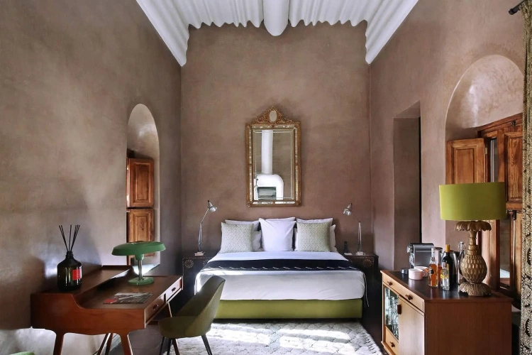 Medium Double room