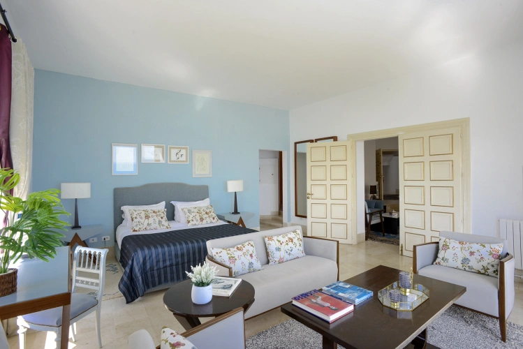 D'Erlanger Double Suite