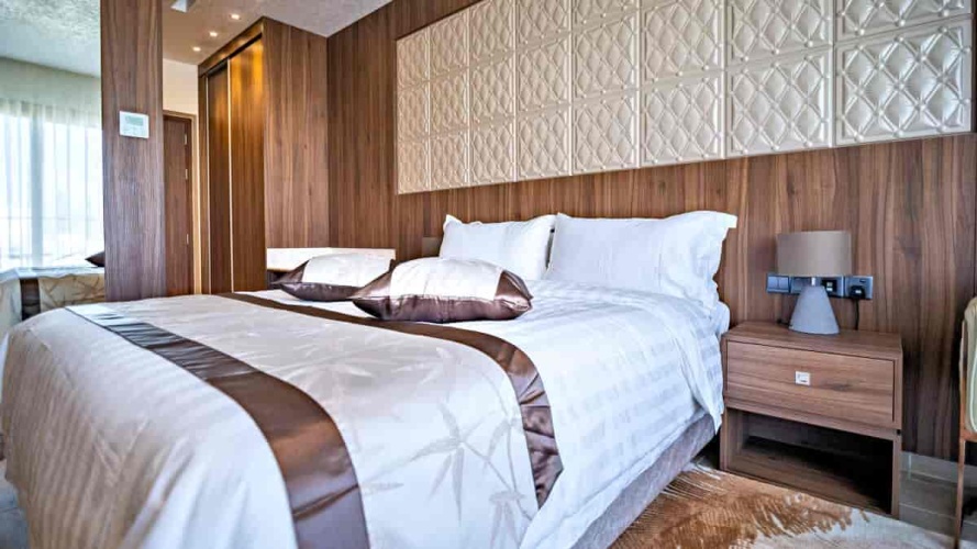Standard Double room with city view