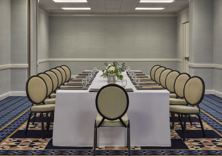 Graduate by Hilton Iowa City photo 18