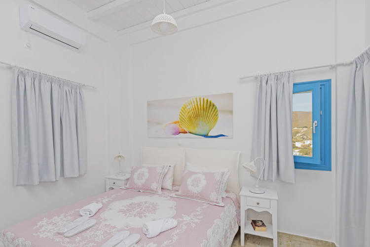 Seabed Villa