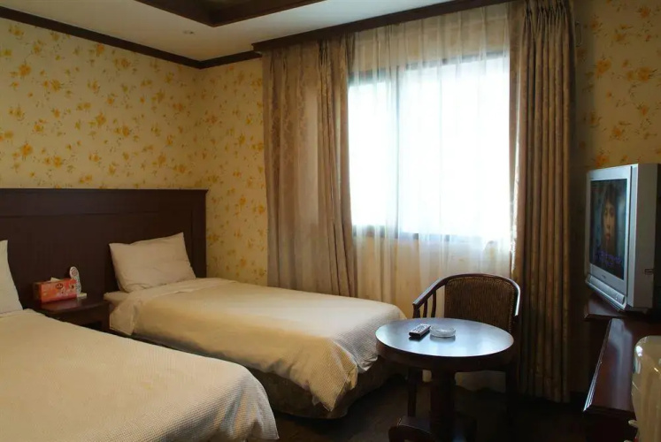 Eulwang Tourist Hotel