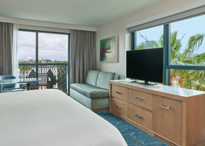 Deluxe Double Guest room with balcony and with Resort view