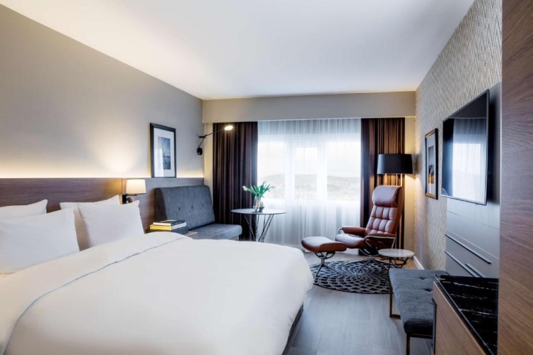 Premium Double room with city view