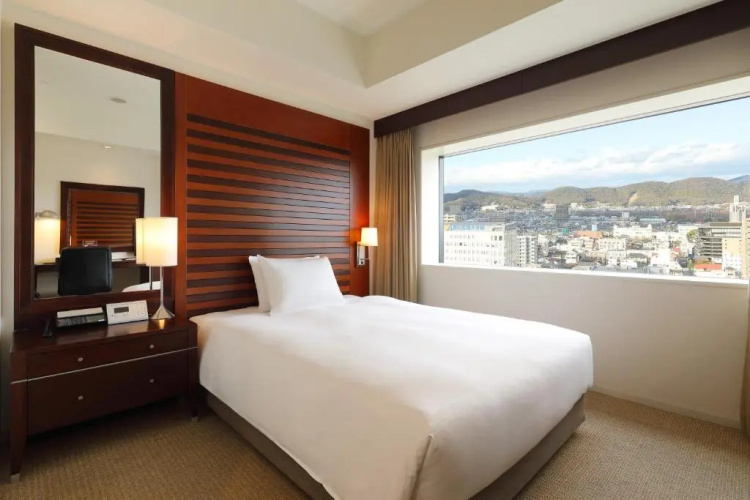 ANA Crowne Plaza Okayama photo 8